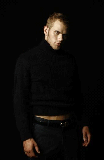 Emmett Cullen - sexy-kellan-lutz.gif