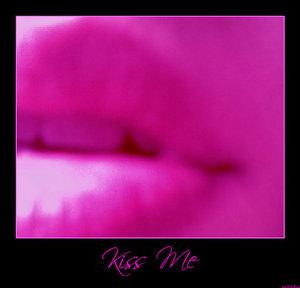 Różowe - Kiss.jpg