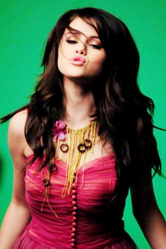 Selena Gomez - selena-gomez-naturally-7.jpg