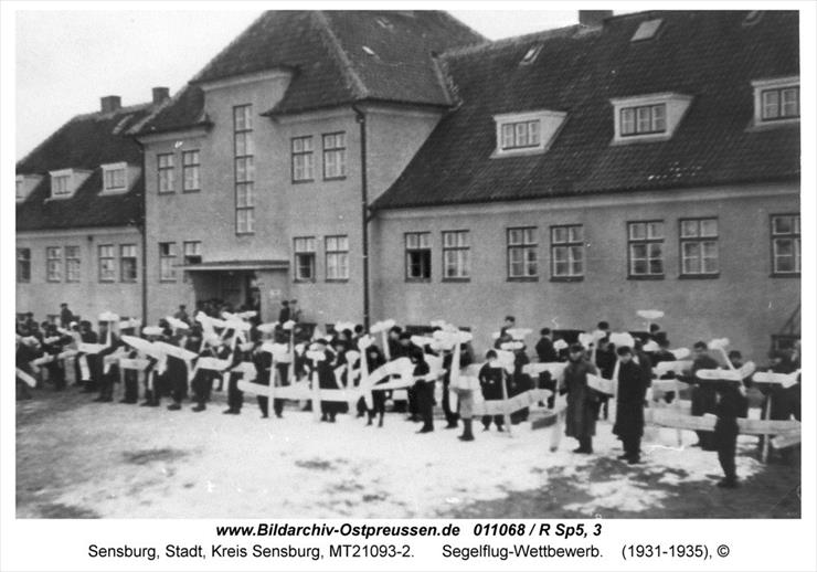 MRĄGOWO Sensburg - Mrągowo, konkurs szybowców Sensburg 1931-35.jpg