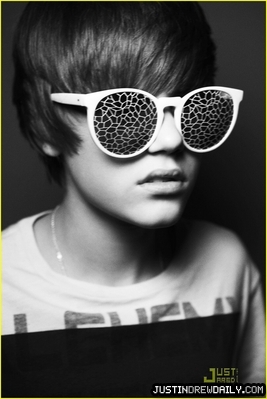 Justin Bieber - normal_justin-bieber-interview-mag-03.jpg
