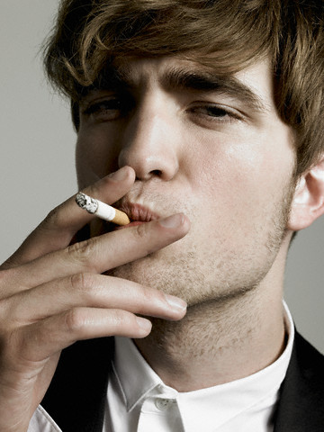 Robert Pattinson Edward - wonderland002.jpg