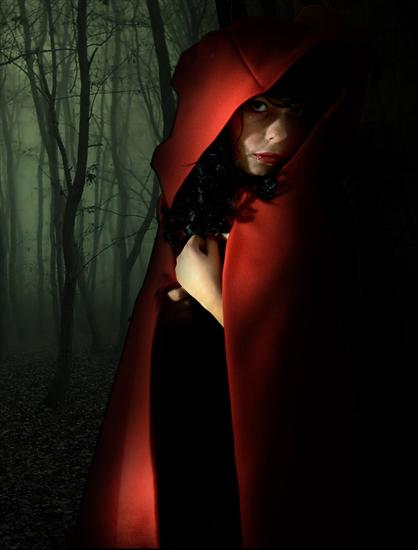 w czerwieni - Little_Red_Ridding_Hood.jpg