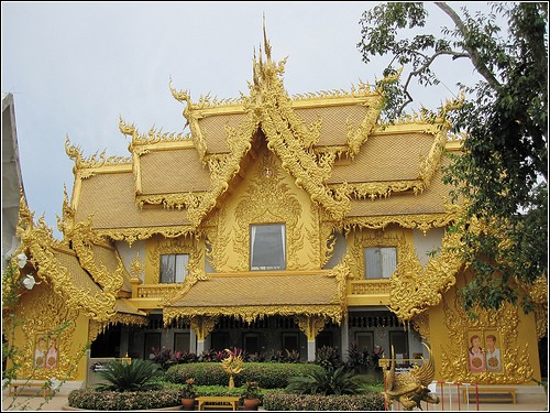 świat ynia Wat Rong Khun - watrongkhun10.jpg