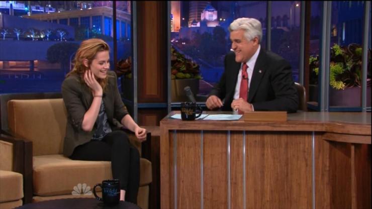 08.10 Kristen w  Tonight Show - LENO0194.jpg