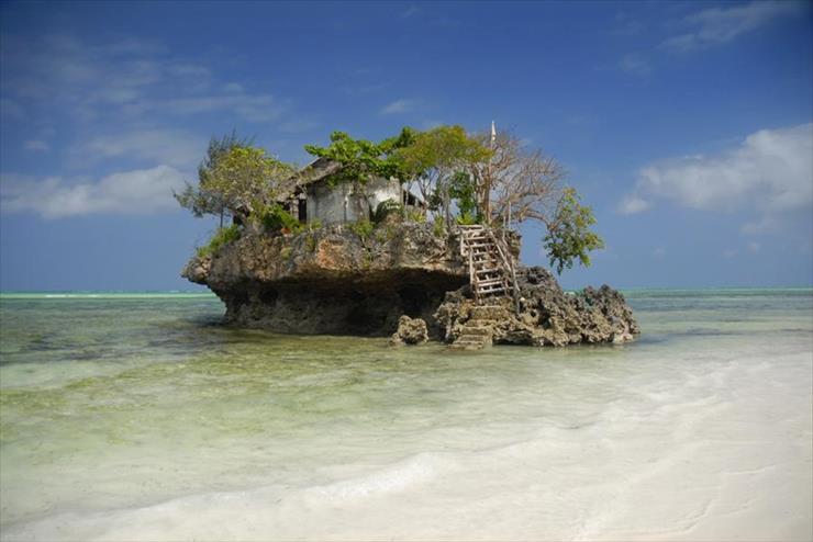 Śmieszne domy - Zanzibar, Fish Restaurant1.jpg