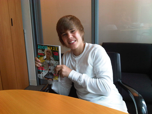 Justin Bieber zdjęcia - JustinB at Teen Vogue-thumb-500x375.jpg