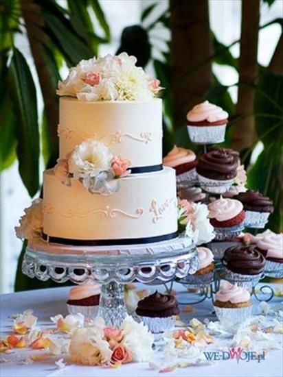 dekoracje piętrowych tortów weselnych - 1 53.jpg