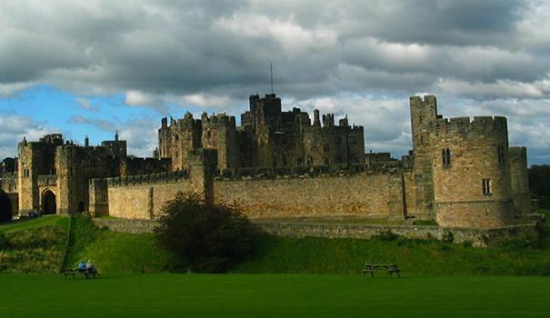Zamki,Pałace,Dwory - Anglia - Zamek Alnwick.jpg