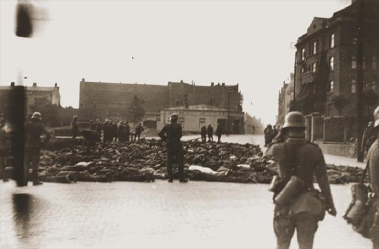 archiwalne fotografie II wojna światowa - getto niemieckie w Częstochowie getto31.jpg
