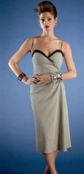 Alice Cullen - Ashley Greene - ashley-beige-dress1.gif
