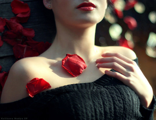 Ona i róża - ..........ff.jpg