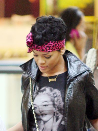 Rihanna - 1ONS_439699_Rihanna.jpg