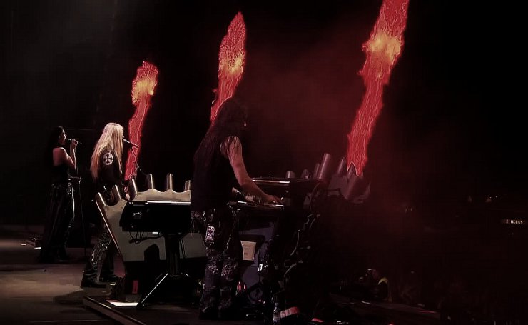 Nightwish - 2013 ... - T.Holopainen, M.Hietala and new vocal Floor Jans...t Wacken Open Air 2013. Wacken True Metal Stagen.jpg