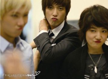 Youre Beautiful - taekyungs-pout-is-infectious.jpg